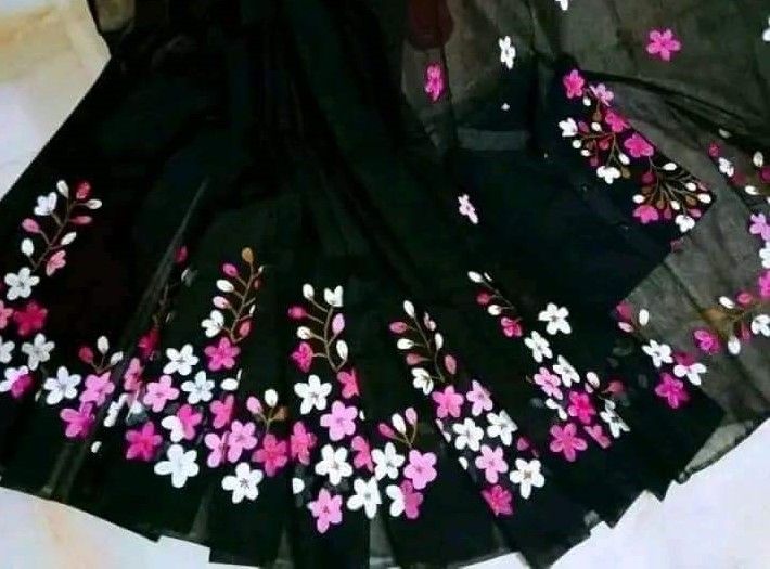 New%20Hand%20Printed%20Exclusive%20Design%20Combo%20Couple%20Set%20saree%20and%20panjabi%20for%20Men%20&%20Women%20Qualityful%20-%20Easy%20To%20care%20and%20Longive%20-%20Image%203