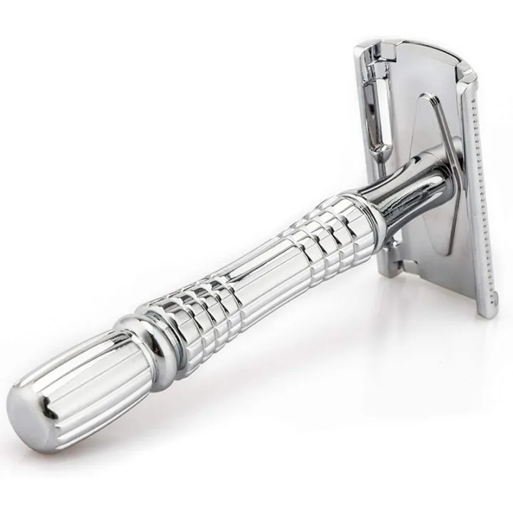 Double%20Edge%20Safety%20Razor%20Wet%20Shaving%20for%20Men%20Women%20with%20Platinum%20Blade%20and%20Mirrored%20Travel%20Case%20-%20Image%204