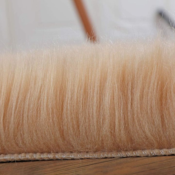 Plush%20Faux%20Fur%20Carpet%20Soft%20Center%20Furry%20Rugs%20for%20Living%20Room%20Sheepskin%20Bedroom%20Fluffy%20Floor%20Children's%20Mats%20Bedside%20Home%20Decor%20-%20Image%203