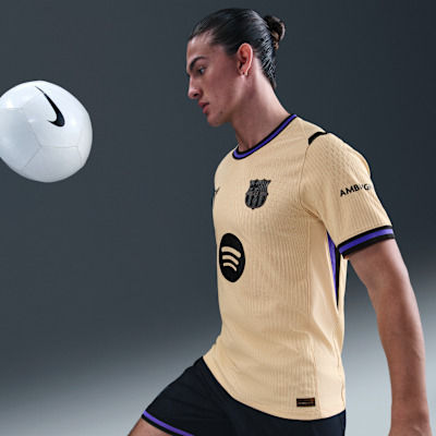 FC%20Barcelona%2025/26%20Home%20Jersey%20Half%20Sleeve%20%E2%80%93%20Premium%20Thai%20Quality%20Football%20Shirt%20for%20Men%20%E2%80%93%20New%20Barcelona%20Home%20Kit%202025/26%20%E2%80%93%20Bar%C3%A7a%20Soccer%20Jersey%20-%20Image%202