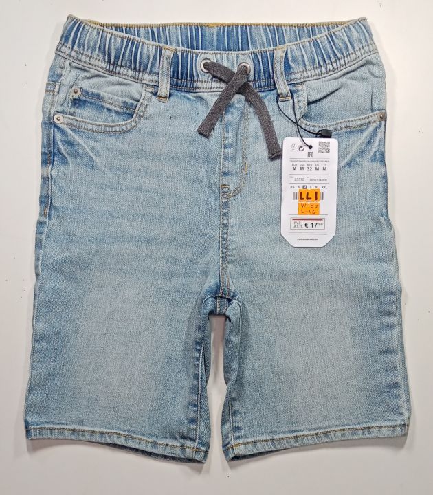 Light blue 2 quarter Stone washed  denim pant for 6-8 years boy. (waist 24-25 inch,  long 16 inch)