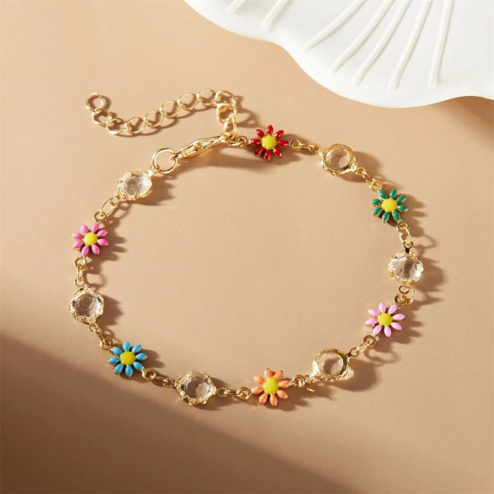 Fashion%20Korean%20Sweet%20Daisy%20Flower%20Bracelets%20For%20Women%20Girls%20Minimalist%20Enamel%20Sunflower%20Aesthetic%20Bracelet%20Wedding%20Party%20Jewelry%20-%20Image%207
