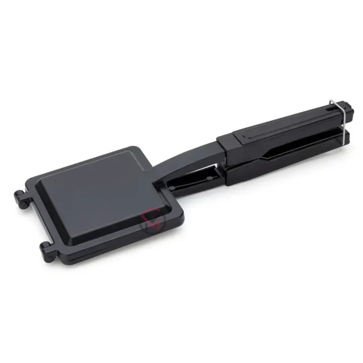Exceptional%20Quality%20-%20Non%20-stick%20gas%20sandwich%20maker/toaster%20black%20and%20silver%20-%20Break%20Trend%20-%20Effortless%20Usage%20-%20Image%204