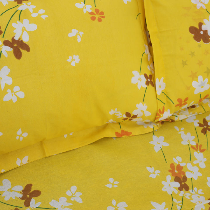 Cotton%20Multicolor(Blooming%20Beauty)%20Print%20King%20Size%20Flat%20Bed%20Sheet%20Set%20(7.5%20by%208.5%20Feet)%20with%20Two%20Pillow%20Covers-%20300%20Thread%20Count-%20Hand%20Washable%20-%20Image%2010