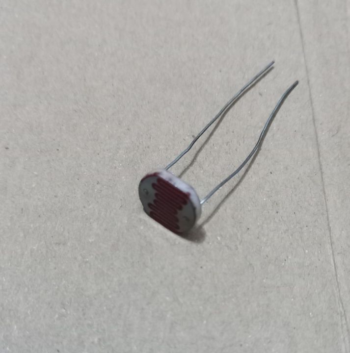 2Pcs-%20LDR%2010mm%20LDR%20Sensor%20Photoresistor%20LDR%20Sensor%20Light%20Photo%20Cell%20Light%20Dependent%20Resistor%20LDR%20Sensor%20Switch%202%20Pin%20Leads%20For%20Automatic%20Headlight%20Dimmer%20Control%20Resistor%20-%20Image%205