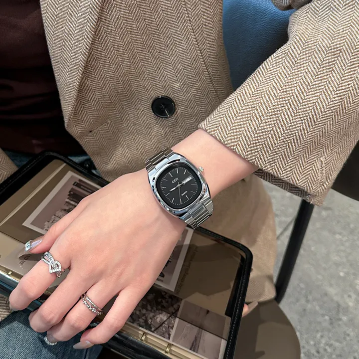 Godie%20Simple%20New%20Retro%20Fashion%20Round%20Square%20Steel%20Strap%20Quartz%20Watch%20Women's%20Casual%20Ladies%20Watch%20with%20Date%20-%20Image%204