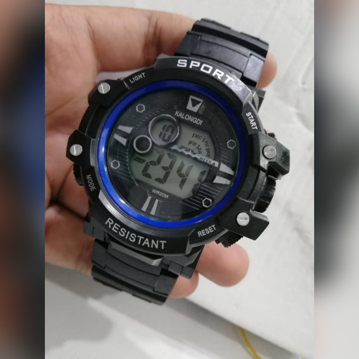 Best%20Waterproof%20Shunway%20Rubber%20Sports%20Digital%20Watch%20For%20Men%20Chorno%20Black%20-%20Image%203