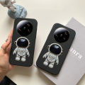 For Xiaomi 13 Ultra Case Astronaut Bracket Smooth Soft Silicone Anti Collision for Xiaomi 13 Ultra Back Cover.
