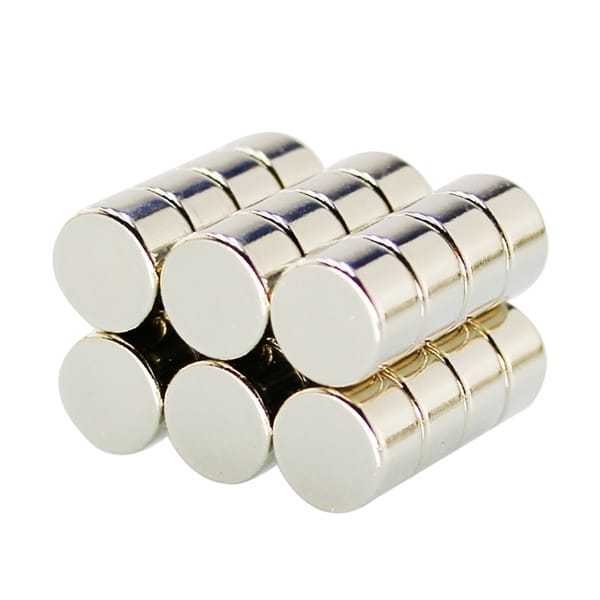 10x6mm%20Magnets%20Mini%20Disc%20-%20Image%203