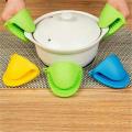 2PC Grip Oven Pot Holder Baking BBQ Cook Tools Mini Kitchen Non-slip Heat Resistant Oven Mitts Silicone Glove. 