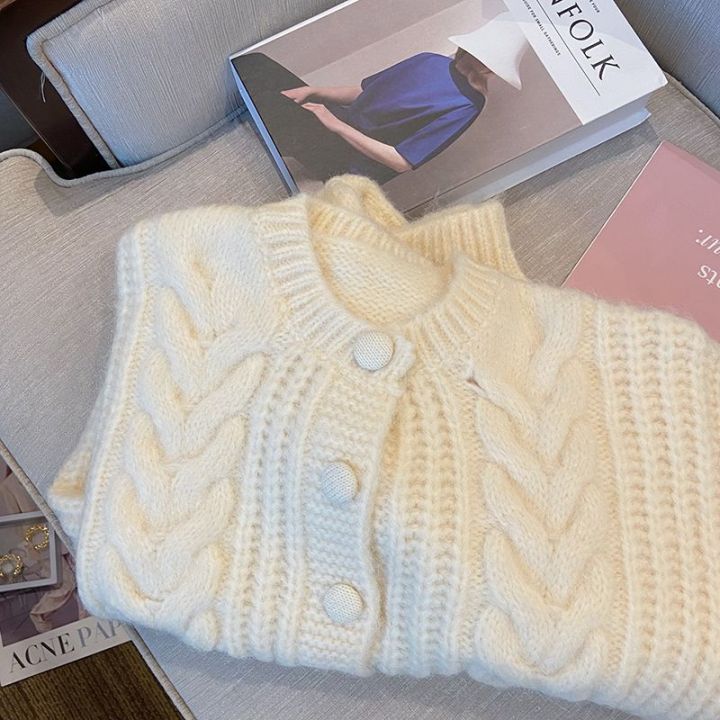 Soft%20Glutinous%20Cable-Knit%20Sweater%20Cardigan%20Women's%20Autumn%20New%20Lazy%20Wind%20Retro%20Short%20Loose%20Slimming%20Knitted%20Coat%20-%20Image%202