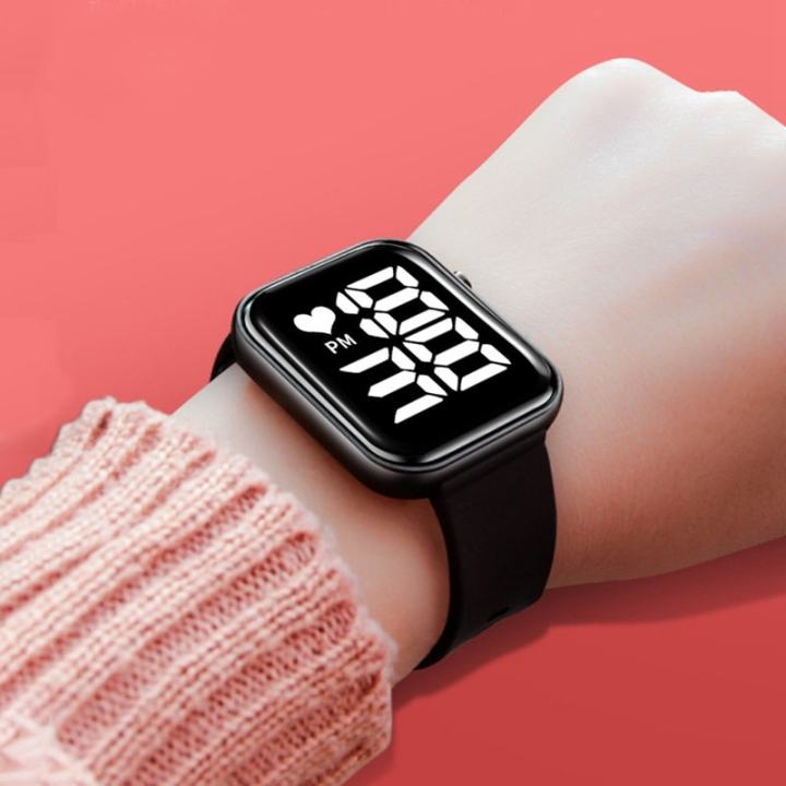 Love Fashion Fashion Watch For Women
