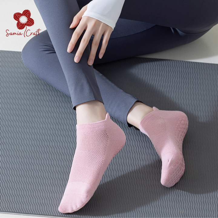 Samia%20Carft%20Yoga%20indoor%20professional%20sports,%20dance%20fitness%20special%20silicone%20non-slip%20socks%20-%20Image%203