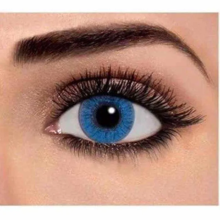 FreshLook%20contact%20lens%20Brilliant%20Blue%20(Full%20Set)%20-%20Image%202