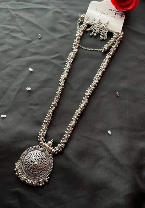 Antique%20Design%20Oxidised%20Silver%20Necklace%20With%20Earrings%20-%20Necklace%20For%20Girls%20-%20Image%204