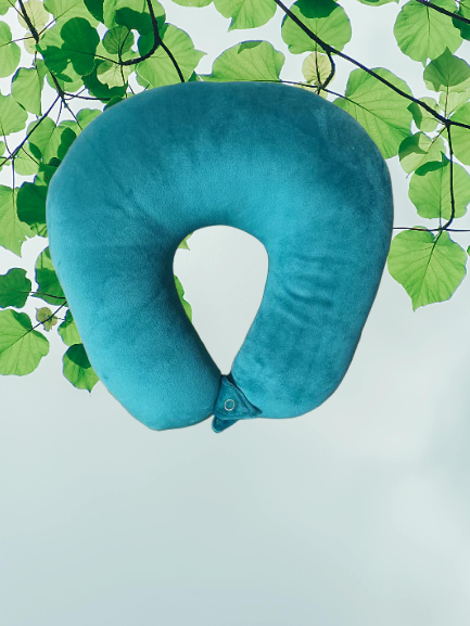 Premium%20Neck%20Pillow%20For%20Travel%20-%2012%20X14%20-%20Image%207