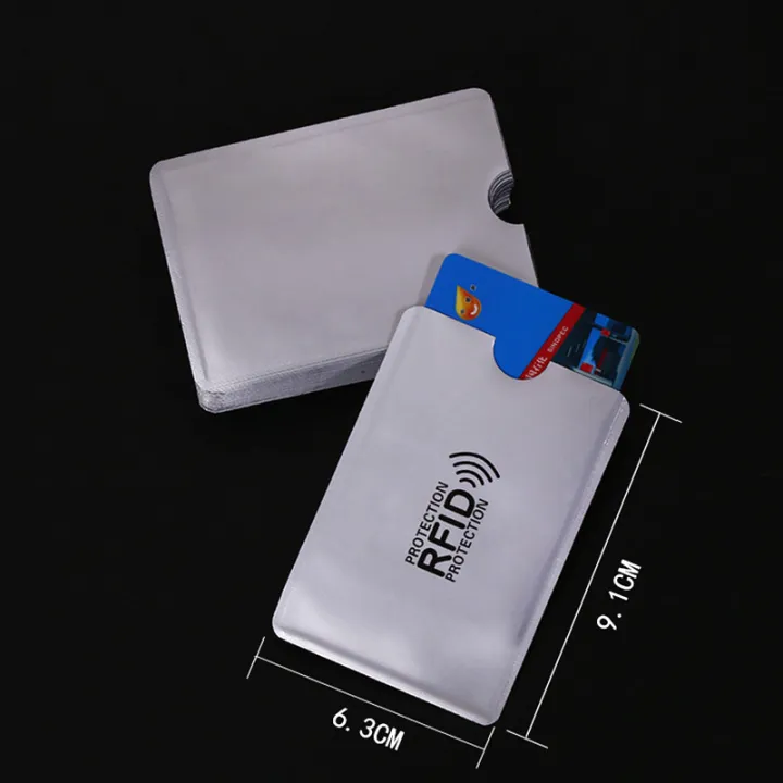 Unisex%20Aluminum%20Wallet%20for%20Men%20and%20Women%20-%20RFID%20Blocking%20Metallic%20Card%20Holder%20Style%20with%20Secure%20Snap%20-%20Image%204