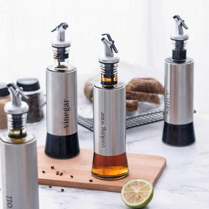 300ml%20Stainless%20Steel%20Glass%20Oil%20Can%20Oil%20Pot.R00%20-%20Image%204