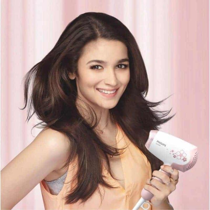 Philips%20HP8108/00%20DryCare%20Hair%20Dryer%20for%20Women%20-%20Image%202