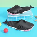 New cute cartoon slippers outdoor non-slip home beach sandals and slippers men shoes. 