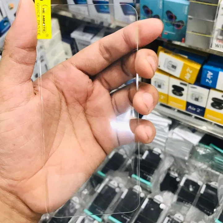 One%20minute%20UV%20Light%20Adhesive%20Tempered%20Glass%20Screen%20Protector%20for%20Xiaomi%20Mi%2012%20/%2012X%20-%20Image%203