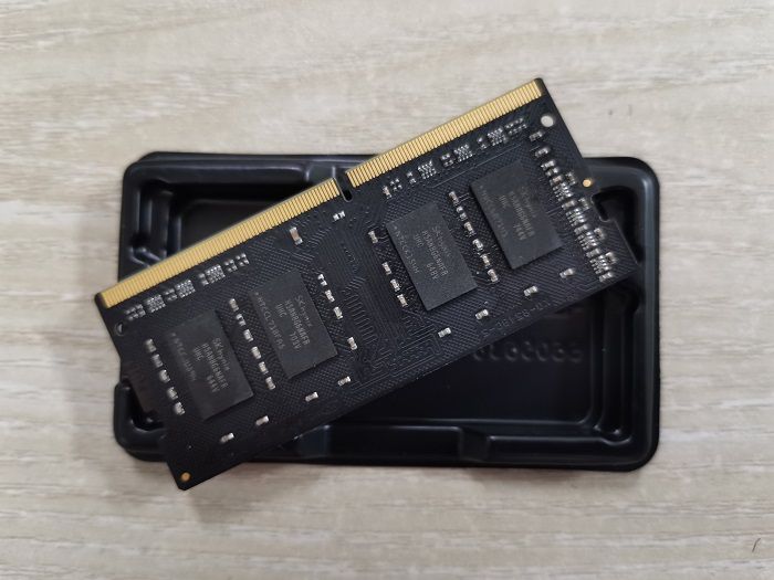 ADATA%204GB%20DDR4%202400%20Bus%20Laptop%20RAM%20-%20Image%205