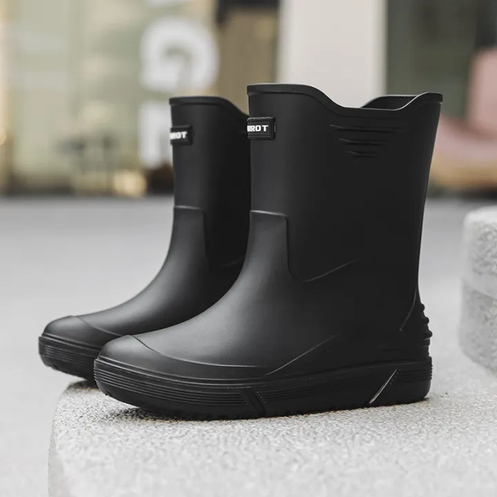 2024%20New%20Rain%20Boots%20Fashion%20Mid-Barrel%20Men's%20Thick-soled%20Waterproof%20Shoes%20Non-slip%20Rain%20Boots%20Adult%20Fishing%20Takeaway%20Rubber%20Shoes%20-%20Image%203
