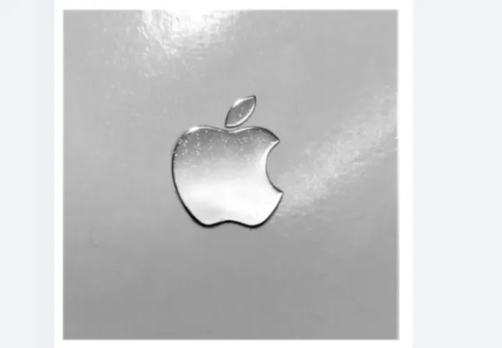 Apple%20Logo%20Sticker%20-%20Official%20Apple%20Logo%20Decal%20To%20Personalize%20Your%20Mobile%20Devices%20-%20Sticker%20-%20Image%203