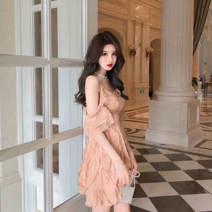 Fairy%20Dress%20Western%20Style%20off-Neck%20off-Shoulder%20Backless%20Ruffled%20Stitching%20Waist-Controlled%20Slimming%20Suspender%20Dress%20-%20Image%206