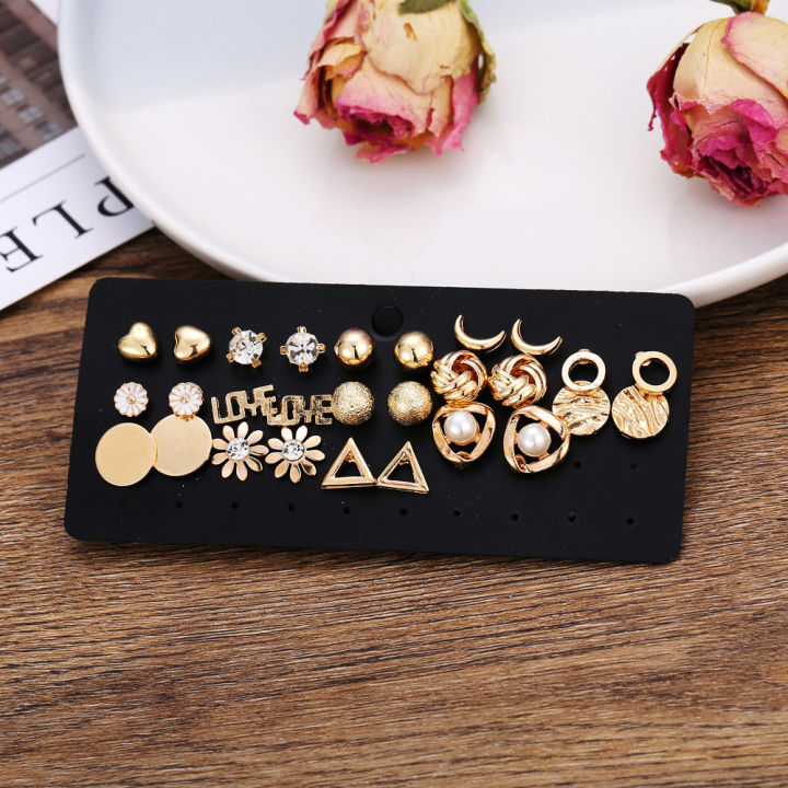Pearl%20Women%20Stud%20Earring%20Geometric%20Metal%20Gold%20Jewelry%20Fashion%20Set%20Women's%20-%20Image%202