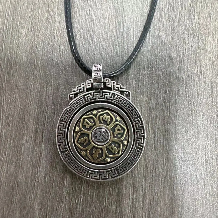 Retro%20Heart%20Sutra%20Six-Character%20Mantra%20Nine%20Palace%20Bagua%20Rotatable%20Men's%20Necklace%20Personality%20Domineering%20Trend%20Pendant%20Pendant%20-%20Image%207