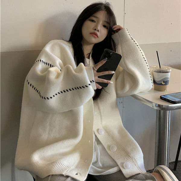 Autumn%20and%20Winter%20Lazy%20Wind%20Soft%20Waxy%20Sweet%20College%20Style%20Sweater%20Cardigan%20Female%20Student%20Korean%20Style%20Loose%20Wear%20Outer%20Coat%20-%20Image%203