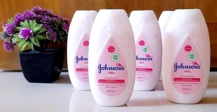 Johnson's%20Baby%20Lotion%20200%20ml%20-%20Image%205