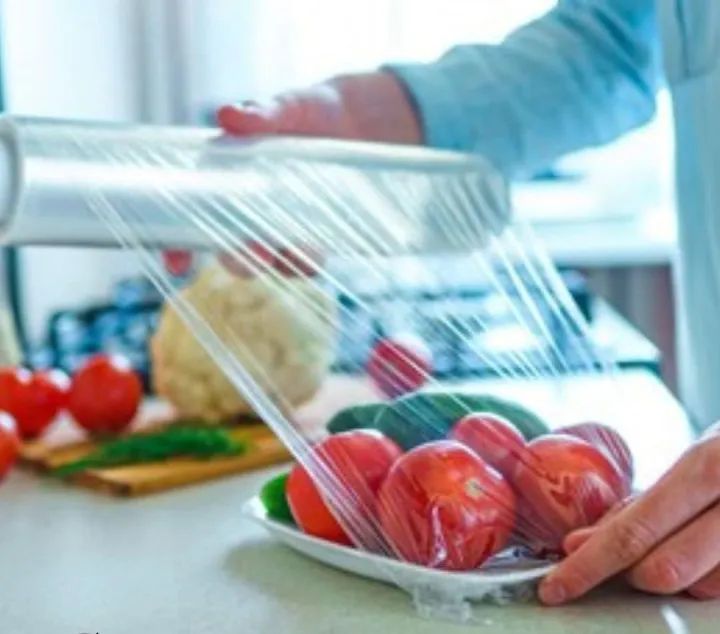 Cling%20Film%20Wrapping%20Paper%20Roll%20Transparent%20Food%20Packaging%20Storing%20Wrap%20Plastic%20Cling%20Film%20Roll%20-%20Image%203