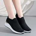 Shoes for women Premium quality exclusive girls shoes Fashionable girls shoes 2024 new style girls shoes.
