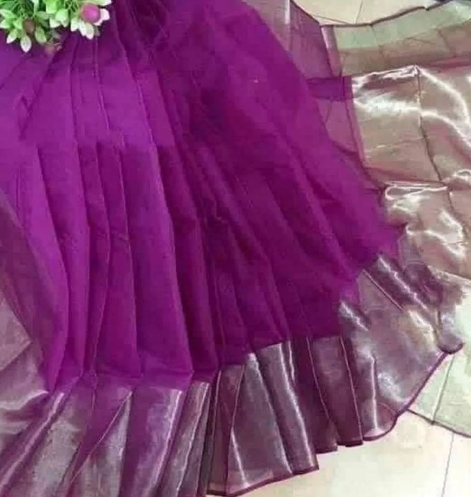 Explore%20Tangail%20Tat%20Golden%20Par%20Saree%20for%20Women%20-%20All%20Color%20-%20Perfect%20for%20All%20Seasons%20and%20Occasions%20-%20Image%203