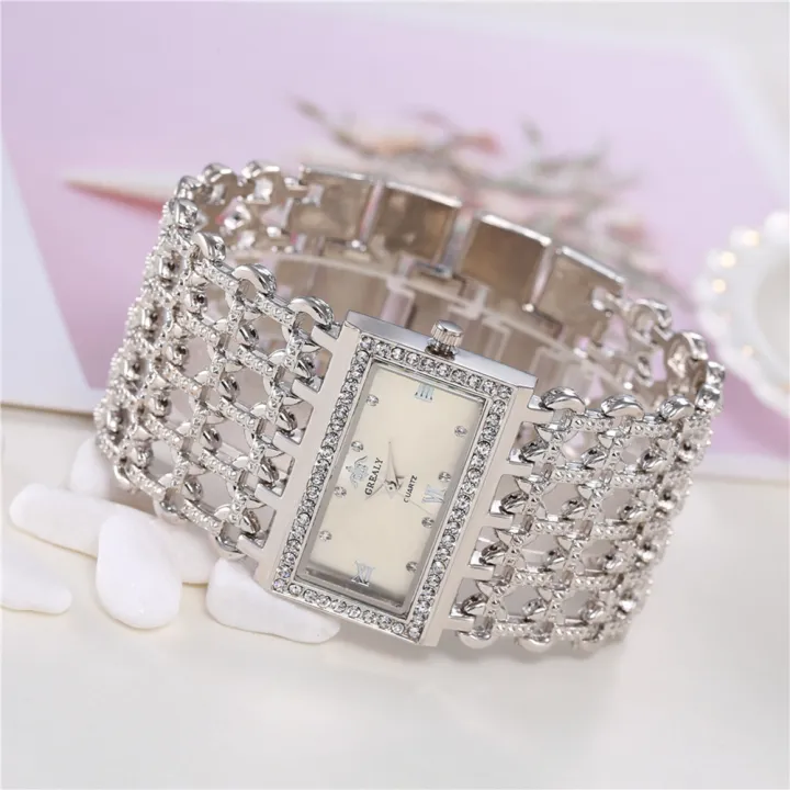 %E3%80%90Aesth%20Diary%20Store%E3%80%91%EF%BC%88NEW%EF%BC%89Glitter%20Women%20Hollow%20Wide%20Band%20Roman%20Numeral%20Rhinestone%20Square%20Watch%20-%20Image%202