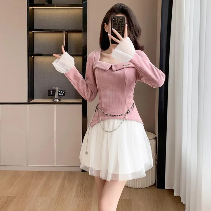Real%20Shot%20Spot%20Autumn%20and%20Winter%20Design%20Sense%20Thin%20and%20Glittering%20Temperament%20Pure%20Desire%20Hot%20Girl%20Fake%20Two-Piece%20Belt%20Bell%20Sleeve%20Dress%20-%20Image%204