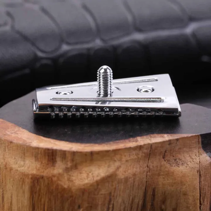 YAQI%20Top%20Aggressive%20Chrome%20Color%20Double-edged%20Mens%20Slant%20Safety%20Razor%20Head%20Replacement%20Accessory%20-%20Image%203