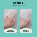 Travel disposable bed sheets, covers, pillowcases, hotel two person four piece set, travel bath towels, household dirt-proof duvet covers. 
