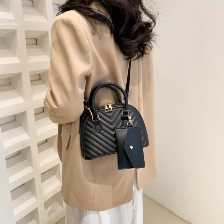 Texture%20Pop%20Bag%202023%20Fashion%20Versatile%20Striped%20Two-Piece%20Shell%20Bag%20Lady%20Versatile%20Tide%20One%20Shoulder%20Crossbody%20Bag%20-%20Image%203