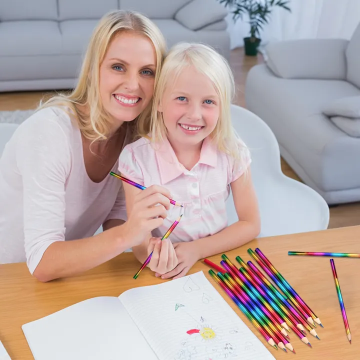 Multicolor%20Pencil%204%20Colour%20in%201%20Pencil%202%20Piece%20-%20Image%205