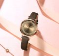 2022 Ladies Wrist Watch Green White Blue Curren Watch Women's Quartz Leather Wrsitwatches Fashionable Classic Clock Montre Femme.