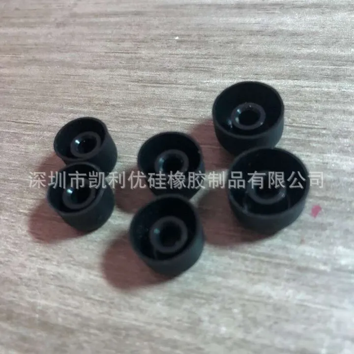 Suitable%20for%20Samsung%20Gear%20ICONX%20(2018)%20SM-R140%20wireless%20Bluetooth%20earphone%20earbuds%20with%20silicone%20sleeves%20-%20Image%204