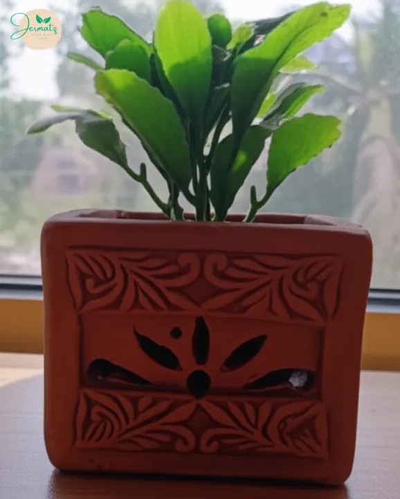 Small%20Hand-Carved%20Terracotta%20Planter%201%20Pcs%20-%20Image%204