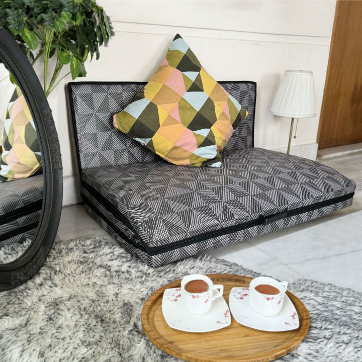 Relax%20Floor%20Mattress%20-Crystal%20Black%20Premium%20Sleeping%20Mat%20-%20Image%205