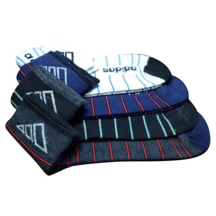 03%20Pair%20Cotton%20and%20Nylon%20Socks%20for%20Men%20-%20Comfortable%20and%20Durable%20Footwear%20Essentials%20-%20Image%202