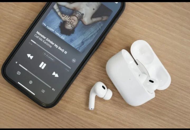 Airpods%20Pro%20/%20tws%20wireless%20earbuds%20Bluetooth%20bluetooth%20headphone%20With%20High%20Base%20and%20long%20Battery%20-%20Image%204