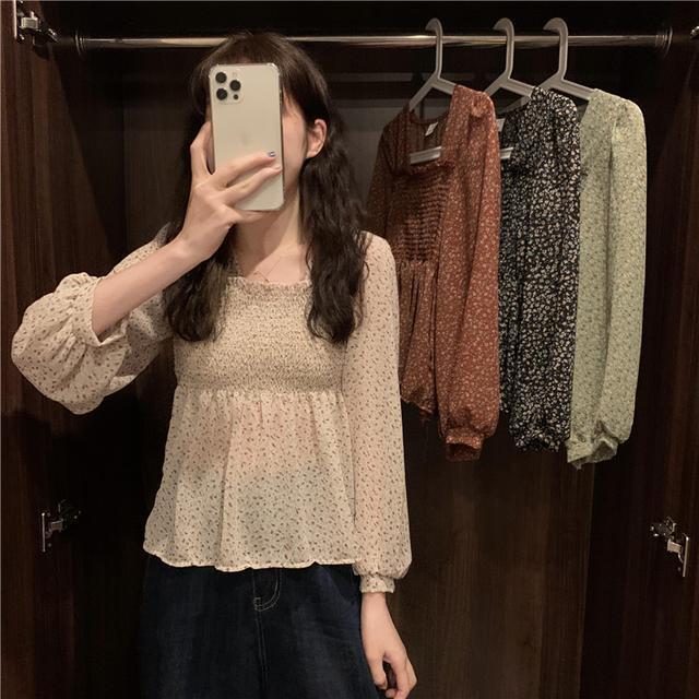 READY%20STOCK%20Korean%20Fashion%20Women%20Square%20Neck%20Chiffon%20Floral%20Blouse%20Plicated%20Short%20Style%20Long%20Sleeve%20Top%20-%20Image%206