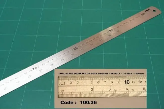 Stainless%20Steel%20Scale/Ruler%201%20Meter%20(100%20cm%20/%2040%20inch)%20-%20Image%207